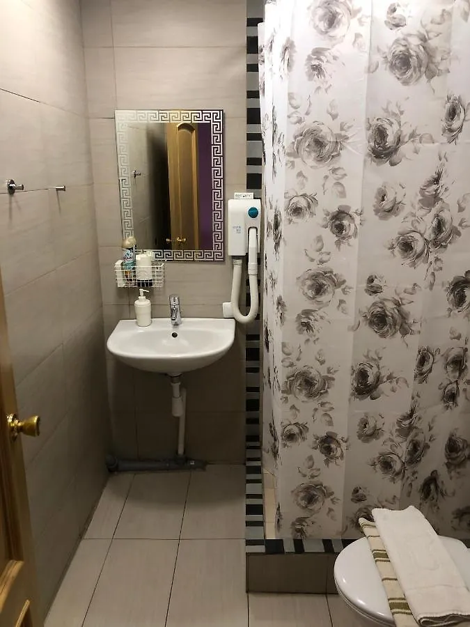 Itaglianskie Comnaty I Apartamenty Pio Na Mohovoj 39 São Petersburgo 3*,